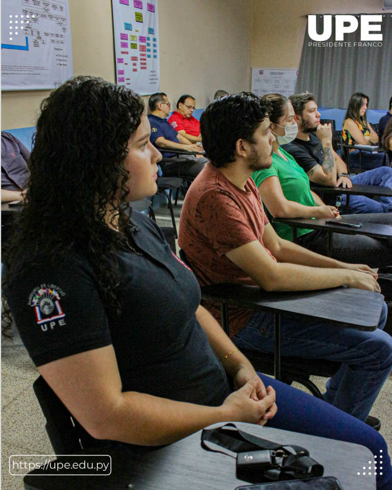 Presentación del Proyecto de Investigación - Dirección de Investigación de Derecho 